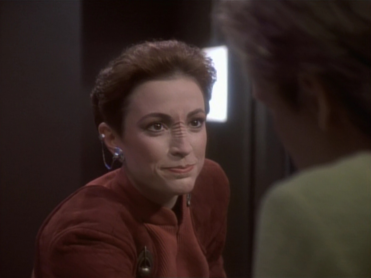 extant_StarTrekDS9_1x04-PastPrologue_1287.jpg