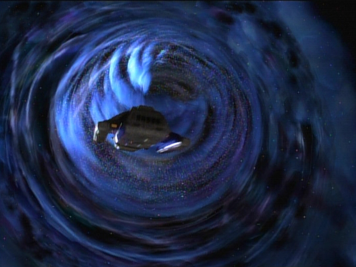 extant_StarTrekDS9_1x04-PastPrologue_3400.jpg
