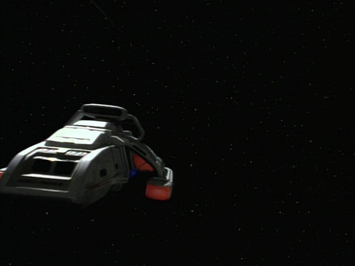 extant_StarTrekDS9_1x04-PastPrologue_3457.jpg