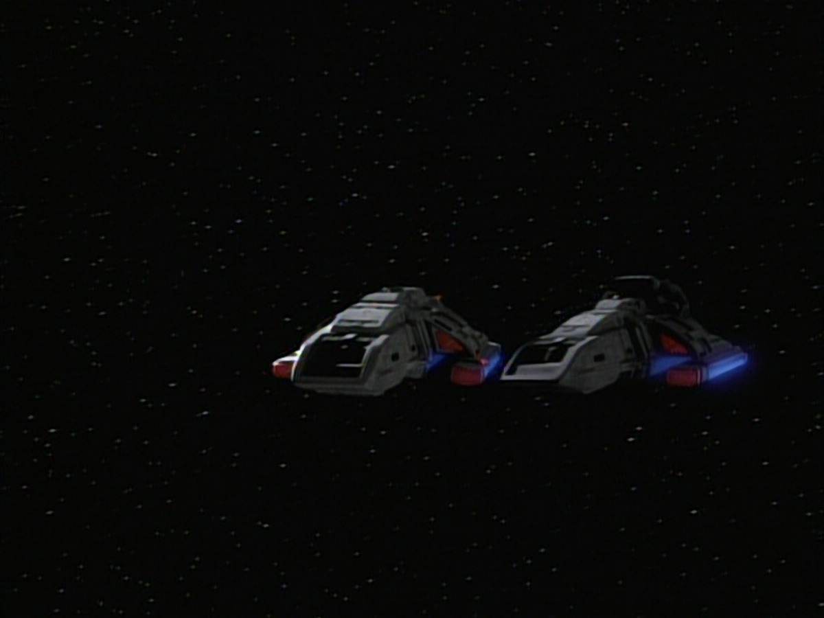 extant_StarTrekDS9_1x04-PastPrologue_3462.jpg