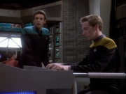 extant_StarTrekDS9_1x04-PastPrologue_0226.jpg