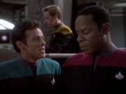 extant_StarTrekDS9_1x04-PastPrologue_0238.jpg