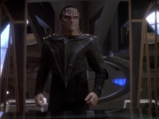 extant_StarTrekDS9_1x04-PastPrologue_0951.jpg