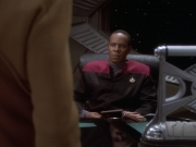 Filename=extant_StarTrekDS9_1x04-PastPrologue_1383.jpg
Filesize=133KiB
Dimensions=1200x900
Date added=May 22, 2019 extant_StarTrekDS9_1x04-PastPrologue_1383.jpg