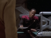 Filename=extant_StarTrekDS9_1x04-PastPrologue_1389.jpg
Filesize=144KiB
Dimensions=1200x900
Date added=May 22, 2019 extant_StarTrekDS9_1x04-PastPrologue_1389.jpg