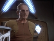 extant_StarTrekDS9_1x04-PastPrologue_1403.jpg