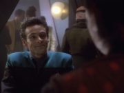 extant_StarTrekDS9_1x04-PastPrologue_1545.jpg