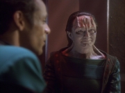 extant_StarTrekDS9_1x04-PastPrologue_1546.jpg