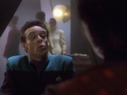 extant_StarTrekDS9_1x04-PastPrologue_1552.jpg