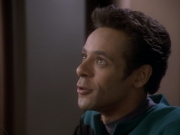 extant_StarTrekDS9_1x04-PastPrologue_2164.jpg