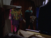 extant_StarTrekDS9_1x04-PastPrologue_2792.jpg