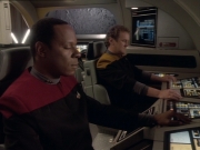 extant_StarTrekDS9_1x04-PastPrologue_2949.jpg