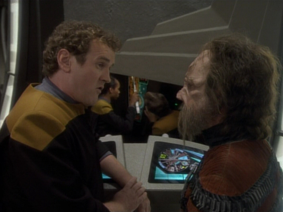 extant_StarTrekDS9_1x05-Babel_00055.jpg