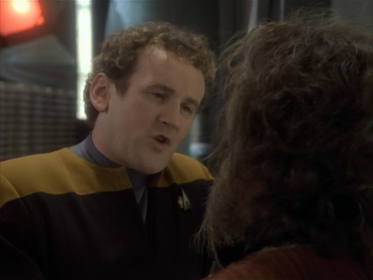 extant_StarTrekDS9_1x05-Babel_00086.jpg
