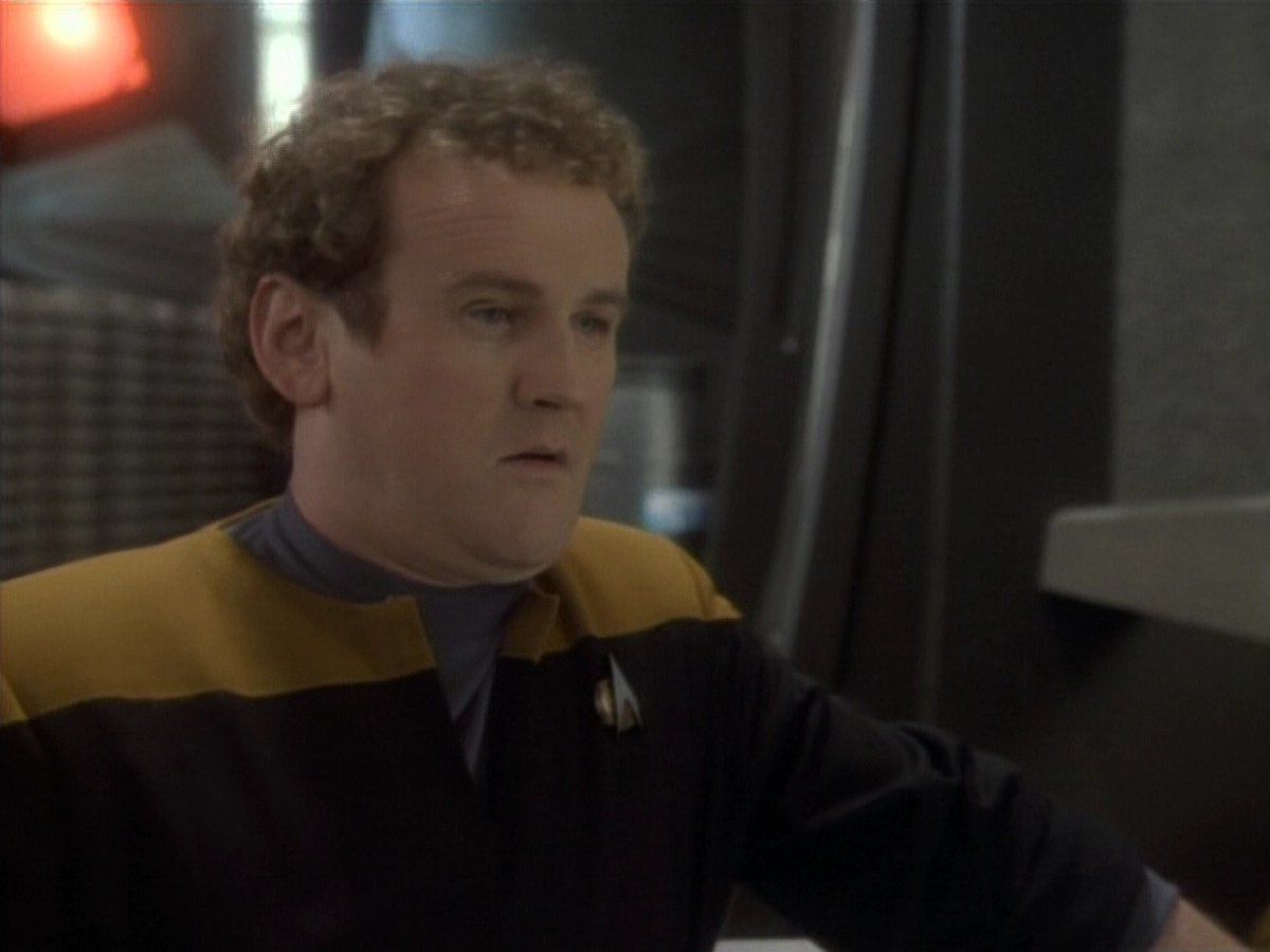 extant_StarTrekDS9_1x05-Babel_00101.jpg