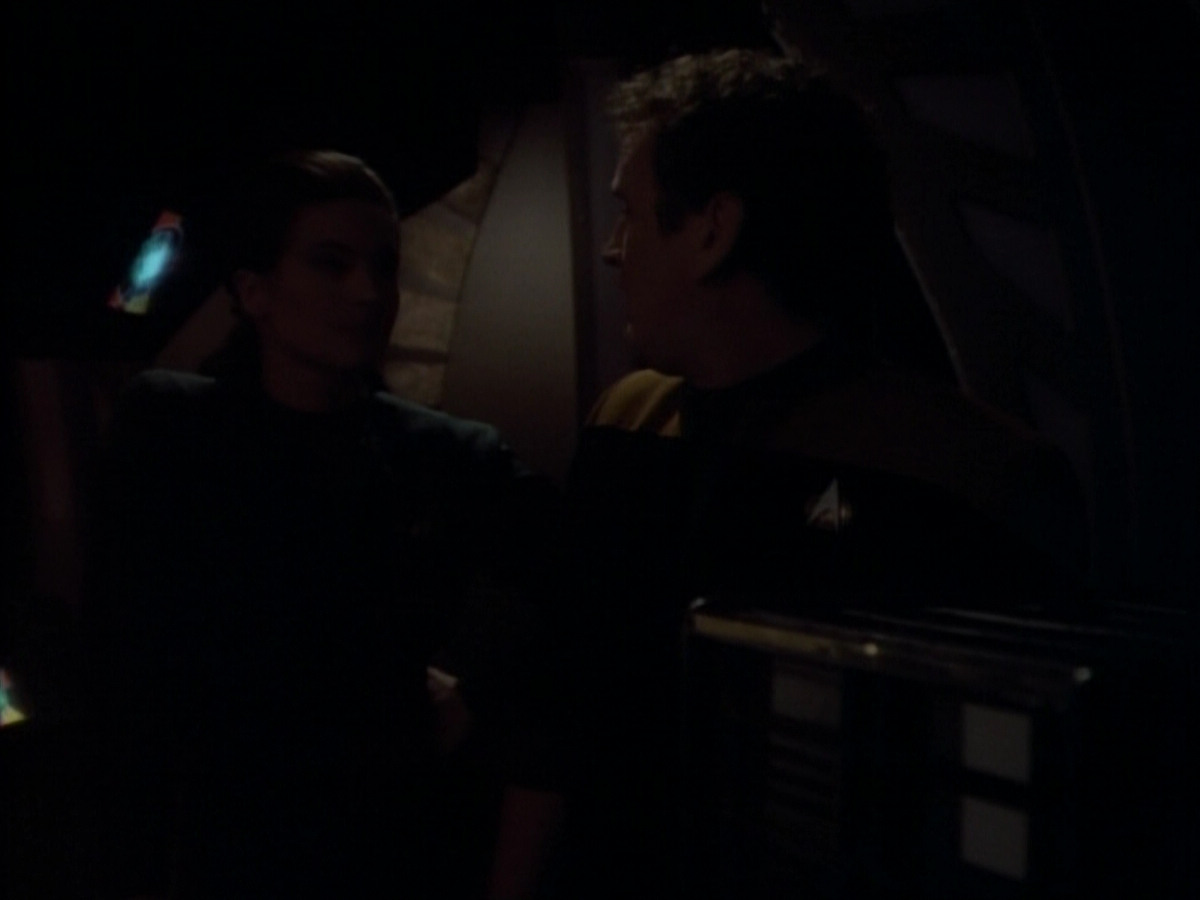 extant_StarTrekDS9_1x05-Babel_00168.jpg