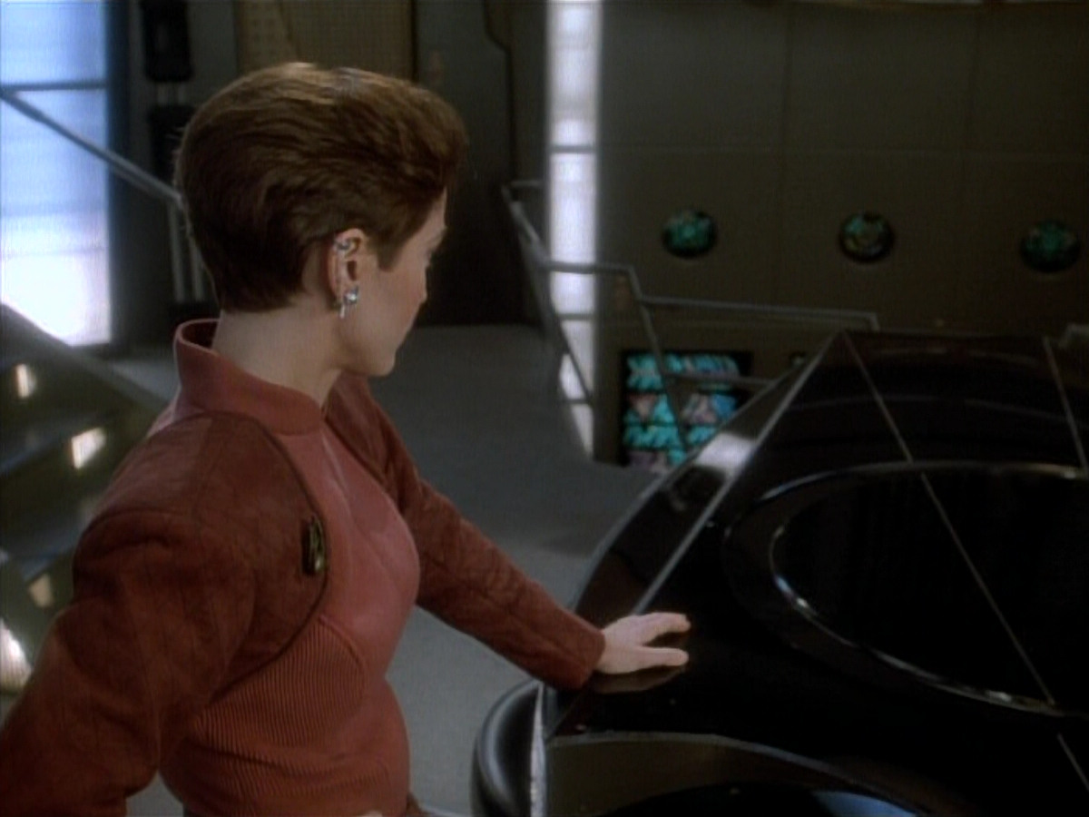 extant_StarTrekDS9_1x05-Babel_00173.jpg