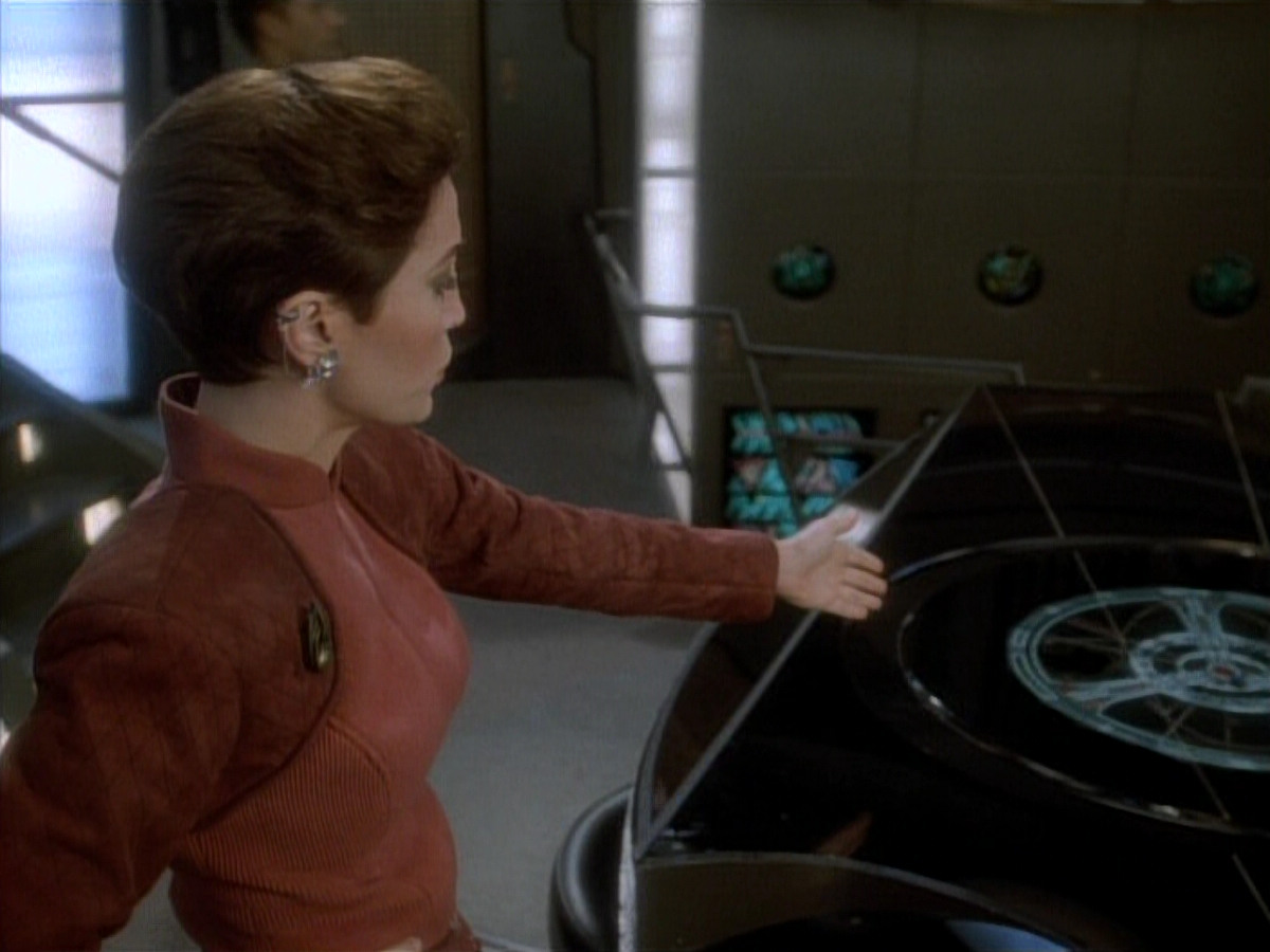 extant_StarTrekDS9_1x05-Babel_00178.jpg