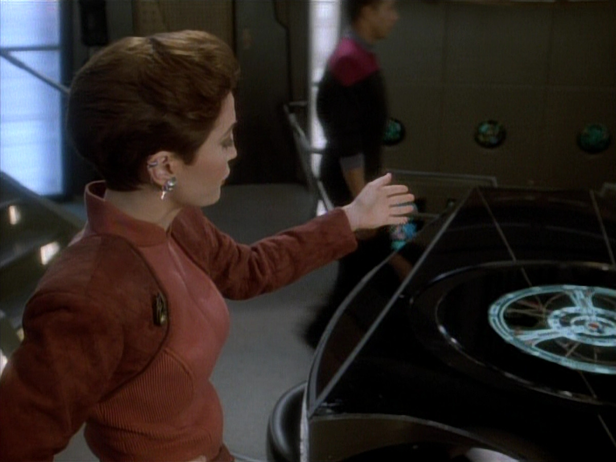 extant_StarTrekDS9_1x05-Babel_00179.jpg