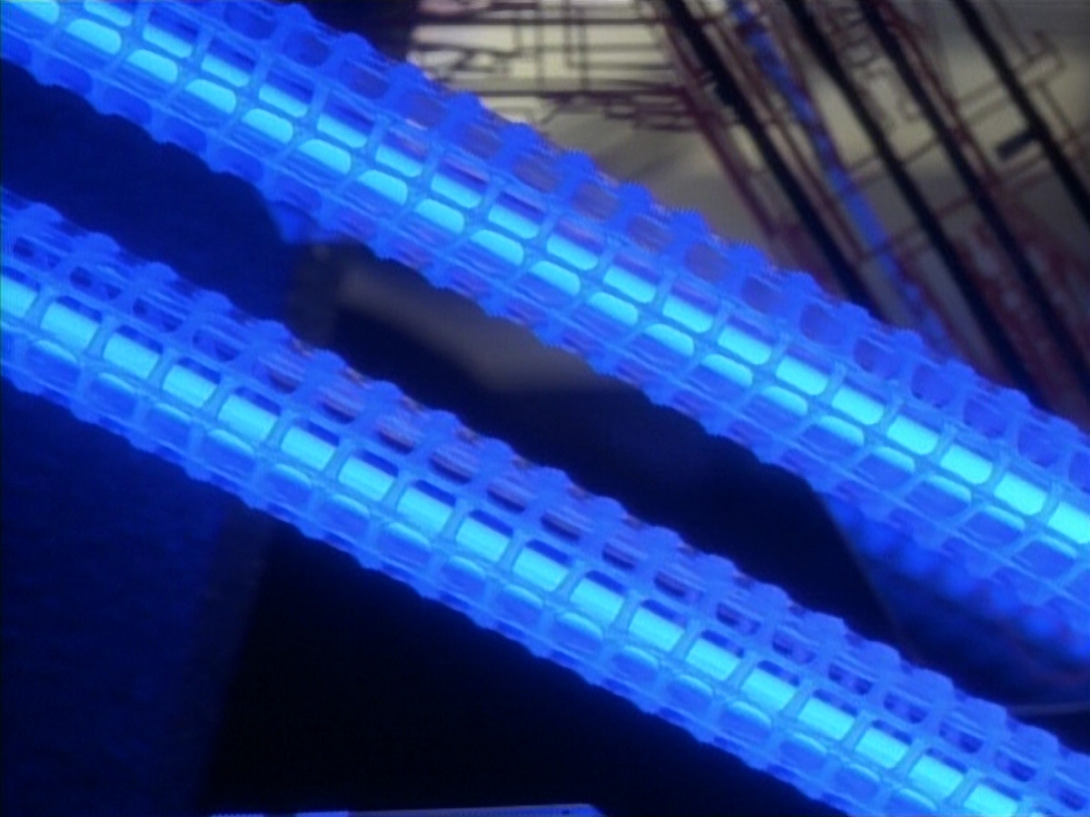 extant_StarTrekDS9_1x05-Babel_00257.jpg