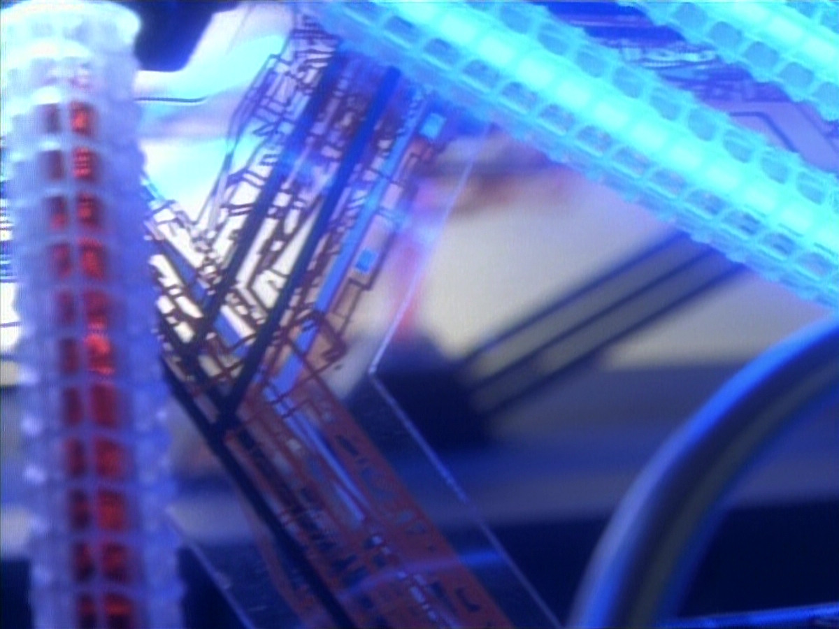 extant_StarTrekDS9_1x05-Babel_00368.jpg