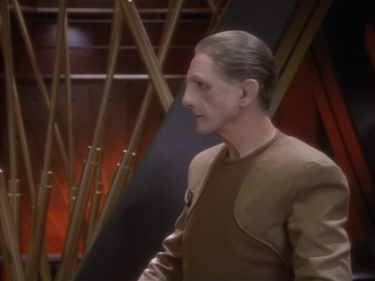 extant_StarTrekDS9_1x05-Babel_00657.jpg