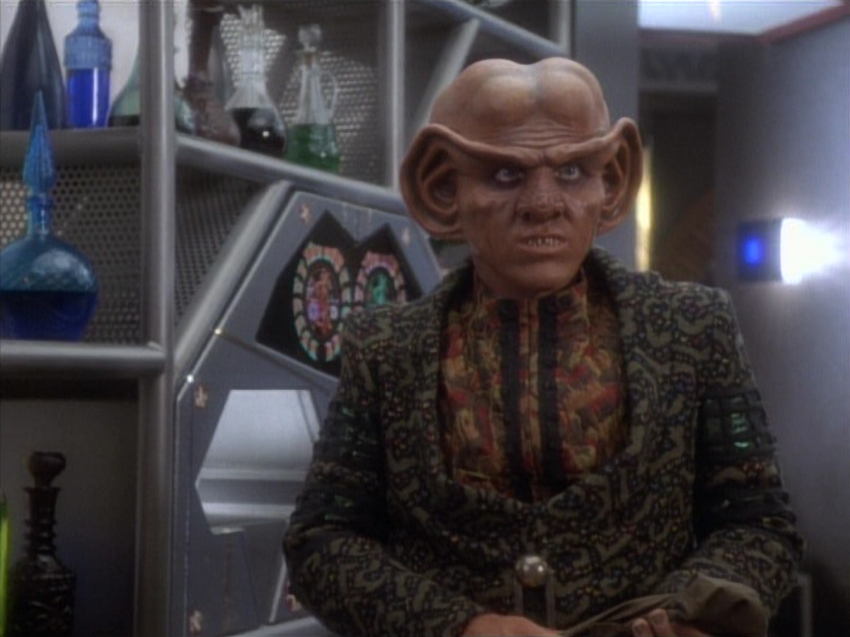 extant_StarTrekDS9_1x05-Babel_00679.jpg