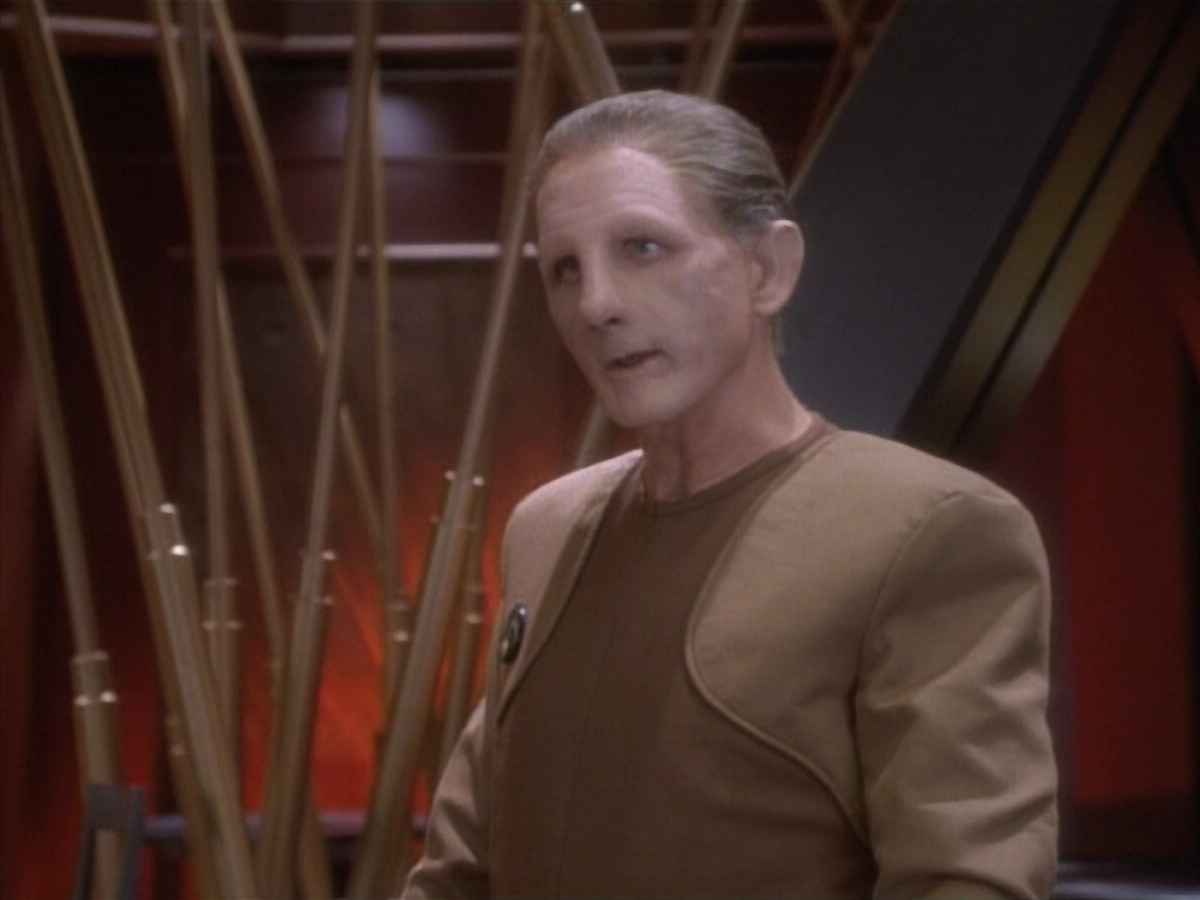 extant_StarTrekDS9_1x05-Babel_00680.jpg