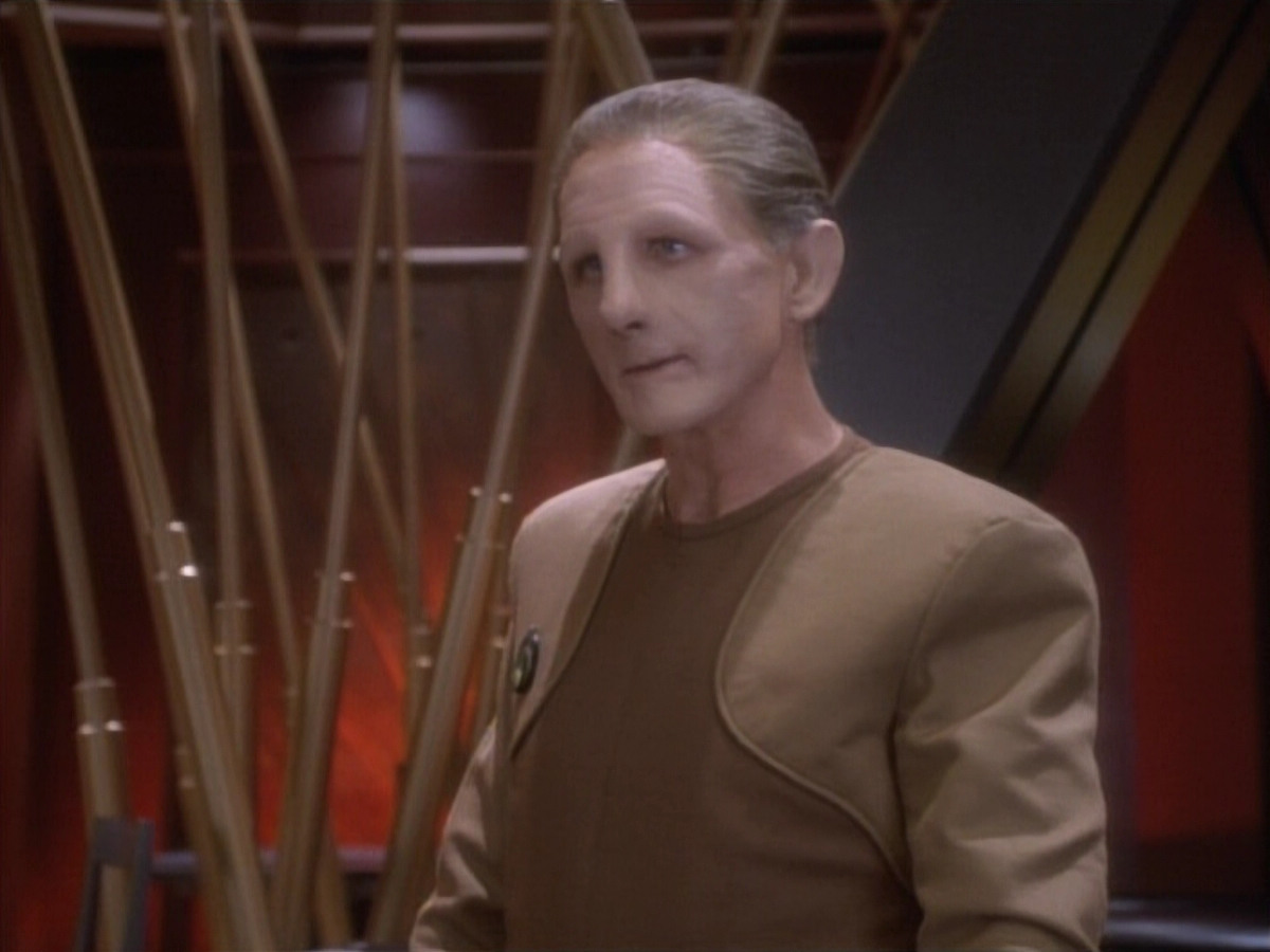 extant_StarTrekDS9_1x05-Babel_00696.jpg