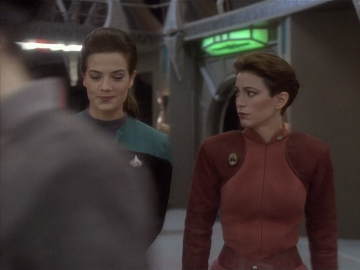 extant_StarTrekDS9_1x05-Babel_00853.jpg