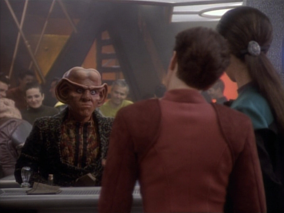 extant_StarTrekDS9_1x05-Babel_00878.jpg
