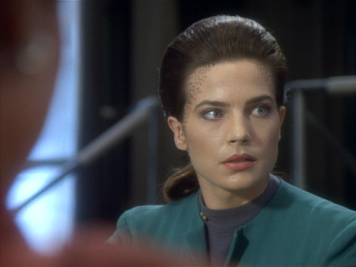 extant_StarTrekDS9_1x05-Babel_01261.jpg