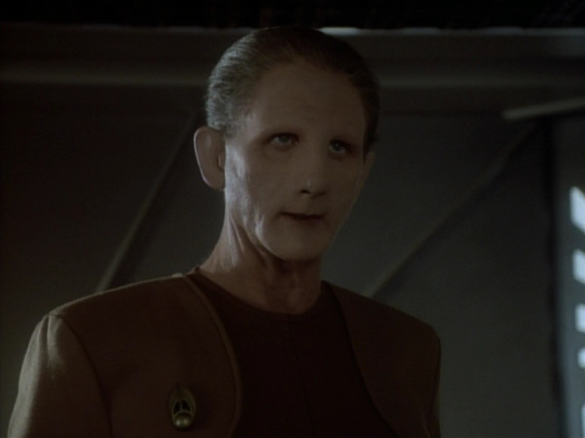 extant_StarTrekDS9_1x05-Babel_01607.jpg