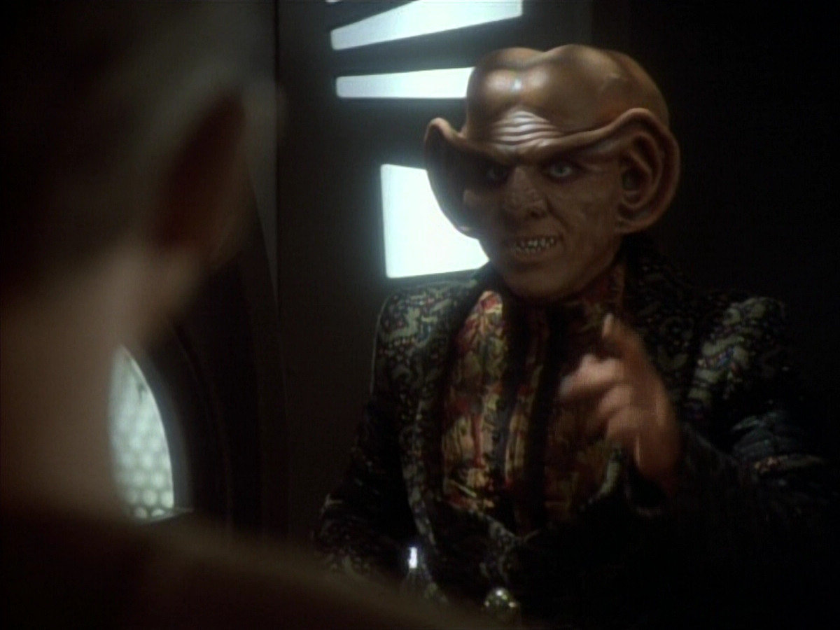 extant_StarTrekDS9_1x05-Babel_01611.jpg
