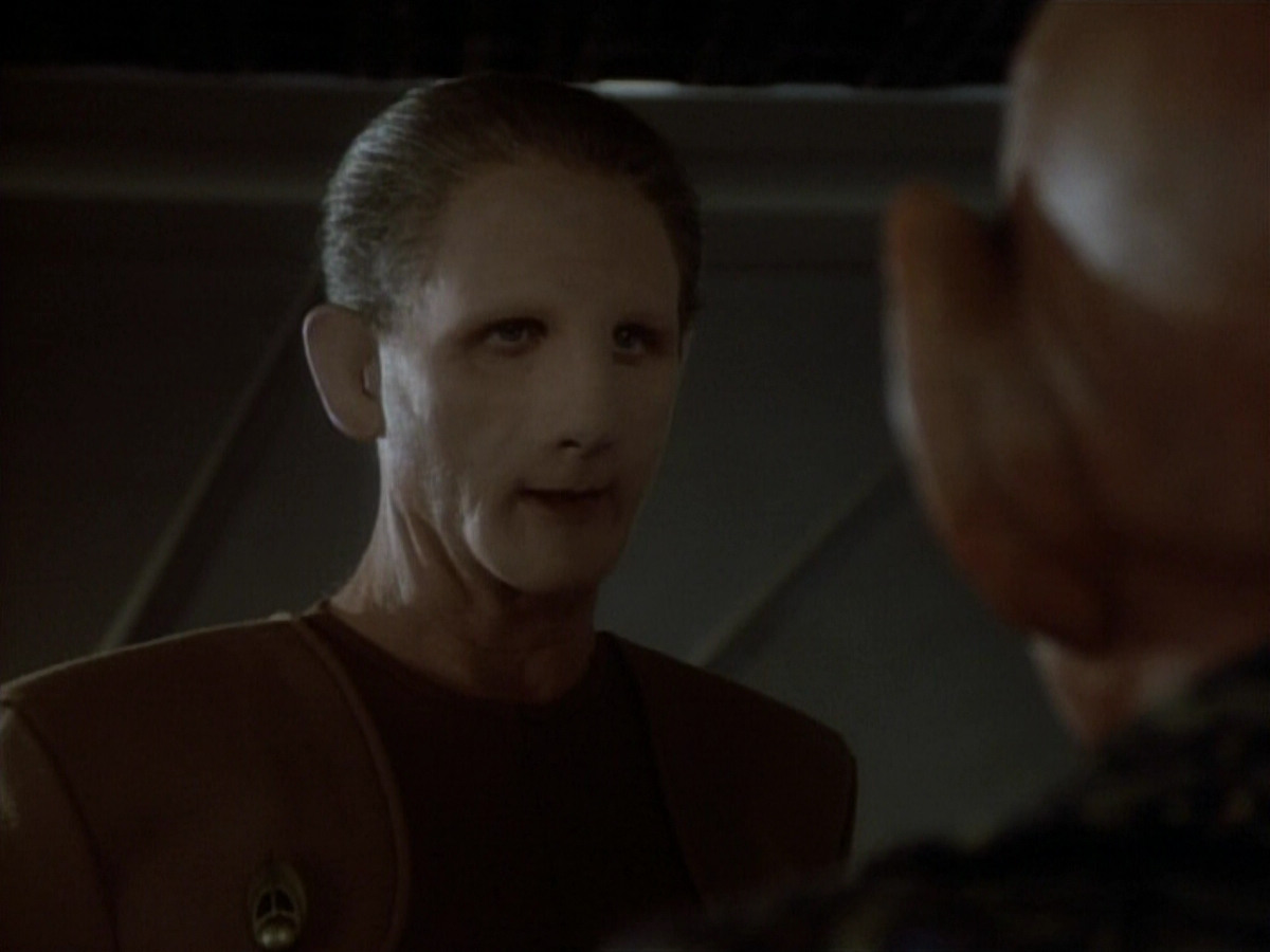 extant_StarTrekDS9_1x05-Babel_01622.jpg