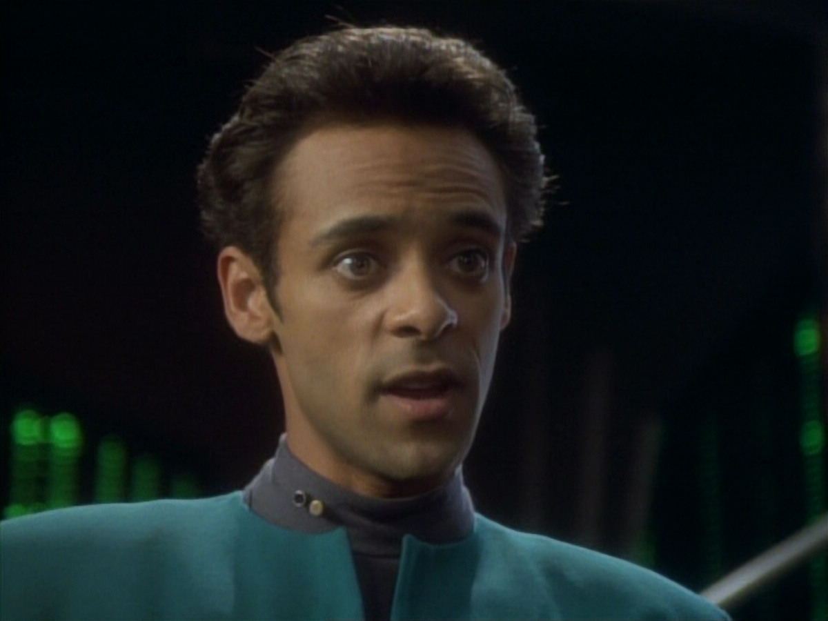 extant_StarTrekDS9_1x05-Babel_01757.jpg