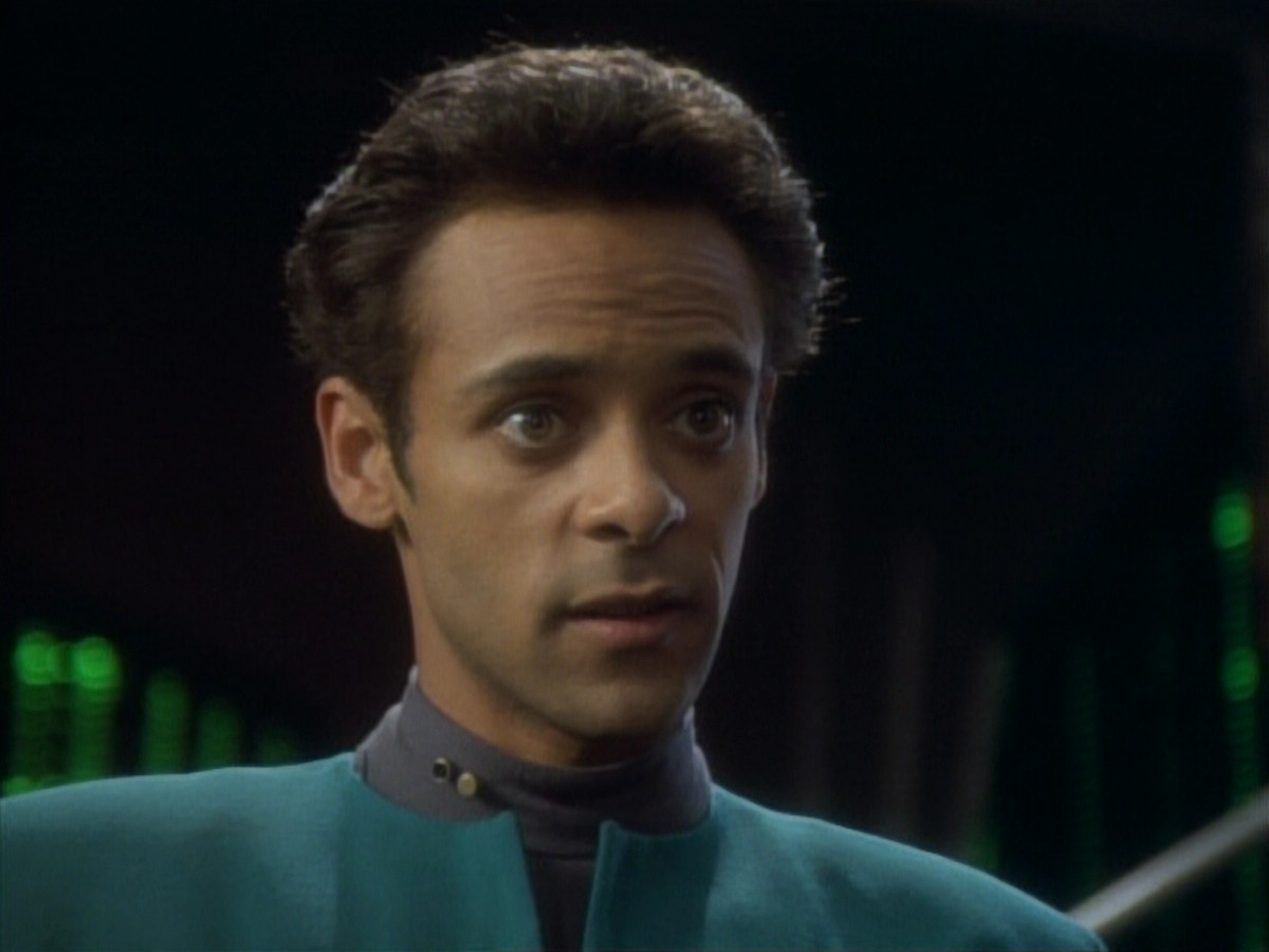 extant_StarTrekDS9_1x05-Babel_01758.jpg