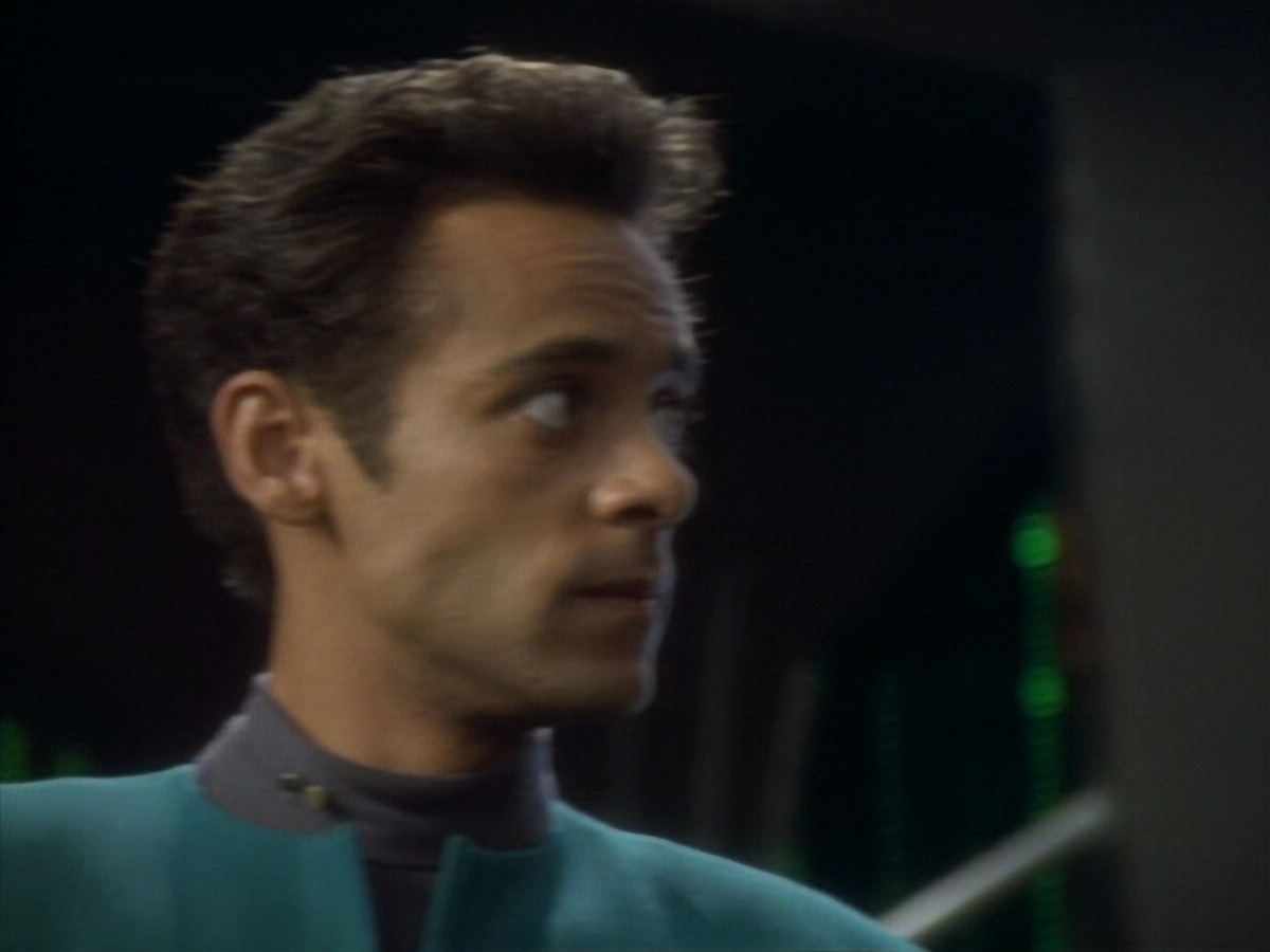 extant_StarTrekDS9_1x05-Babel_01763.jpg