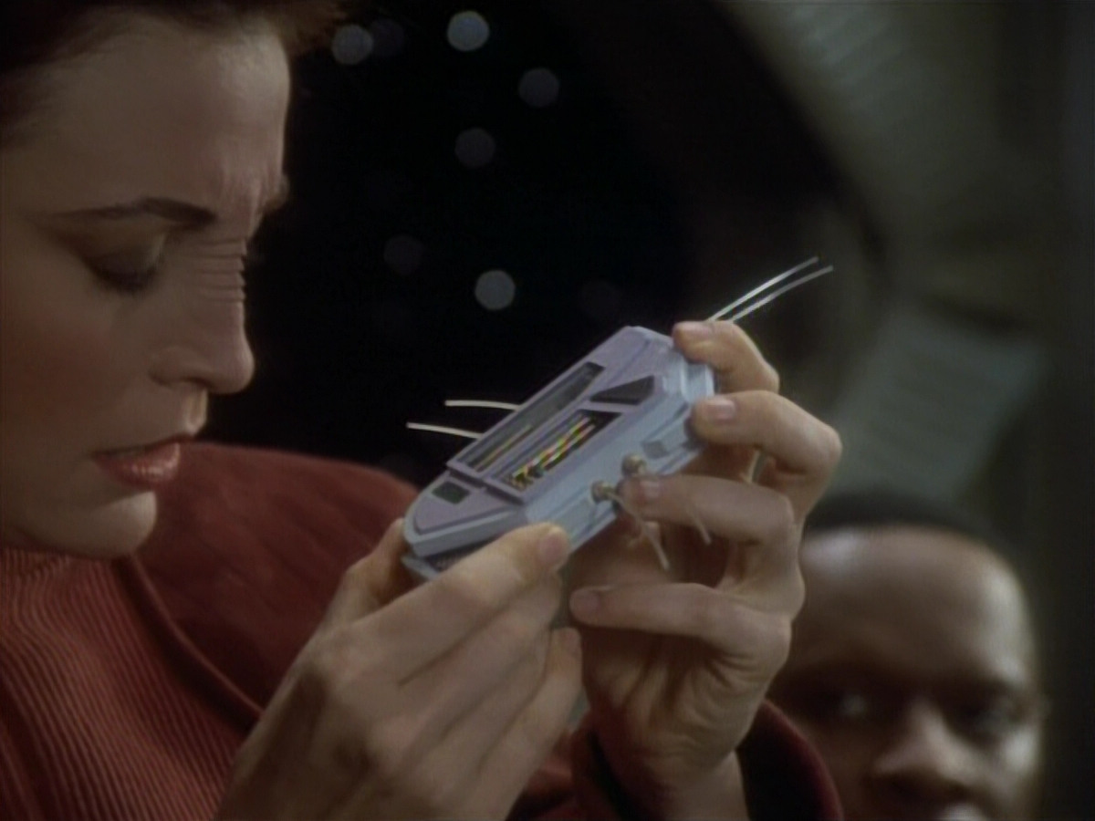 extant_StarTrekDS9_1x05-Babel_01831.jpg