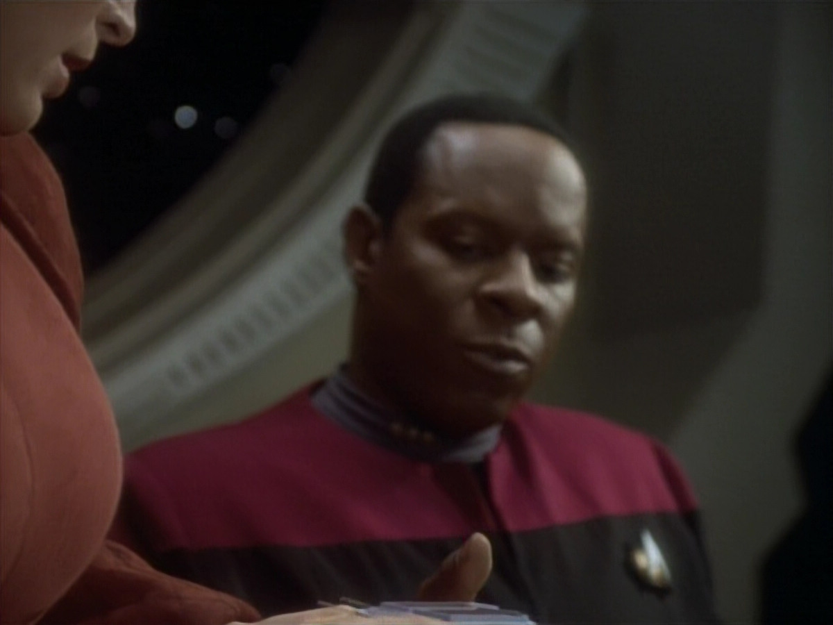 extant_StarTrekDS9_1x05-Babel_01834.jpg