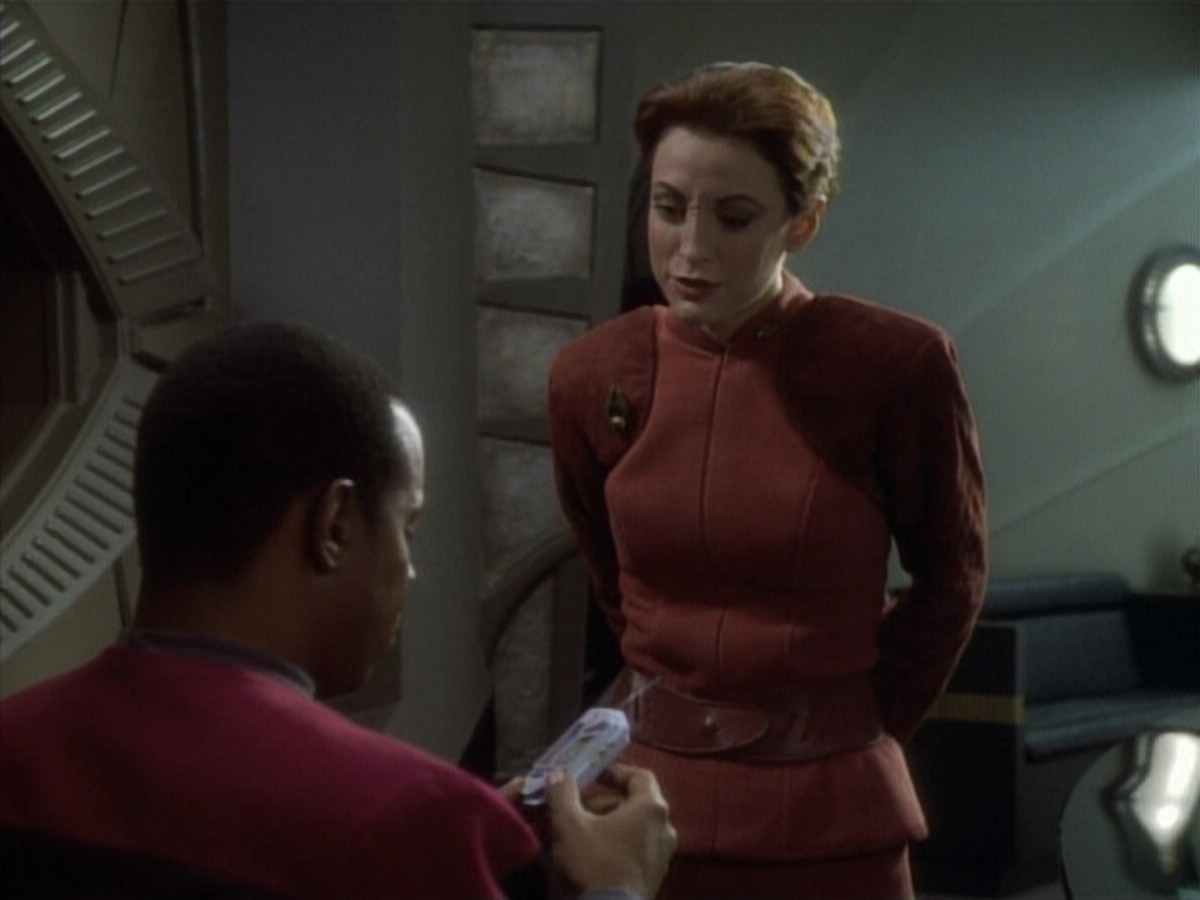 extant_StarTrekDS9_1x05-Babel_01847.jpg