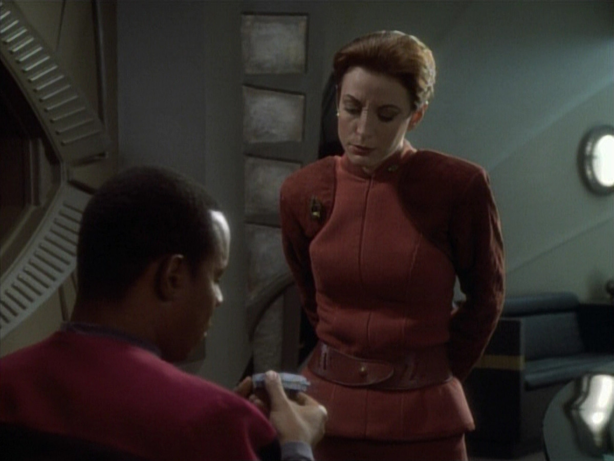 extant_StarTrekDS9_1x05-Babel_01850.jpg
