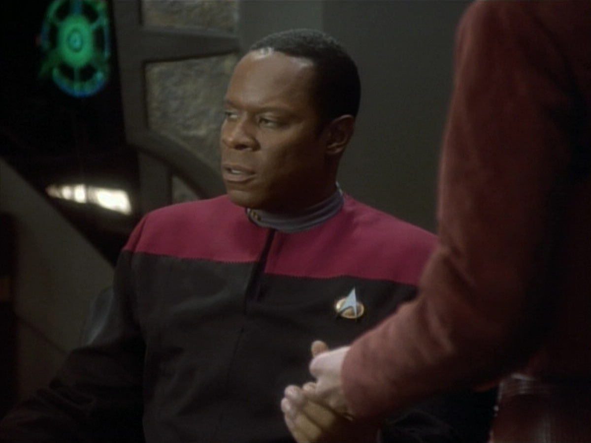 extant_StarTrekDS9_1x05-Babel_01868.jpg