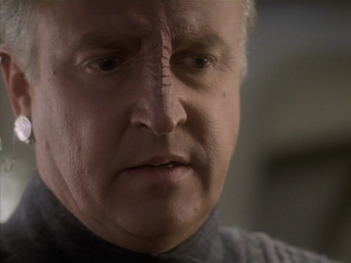 extant_StarTrekDS9_1x05-Babel_03312.jpg