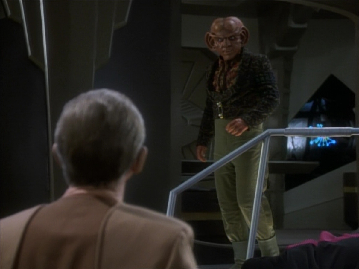 extant_StarTrekDS9_1x05-Babel_03398.jpg