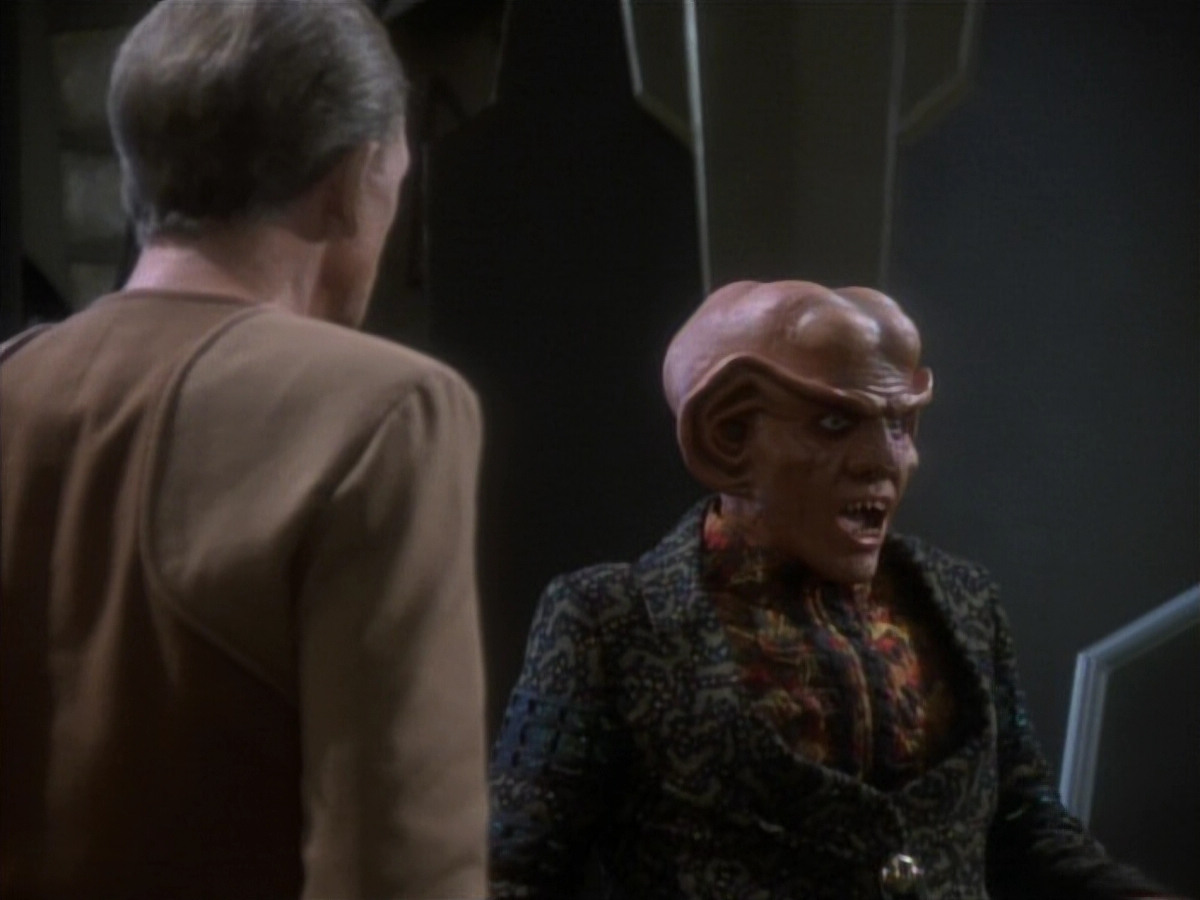 extant_StarTrekDS9_1x05-Babel_03415.jpg