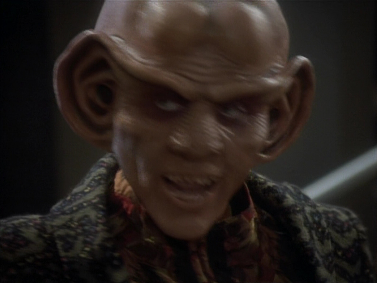 extant_StarTrekDS9_1x05-Babel_03451.jpg