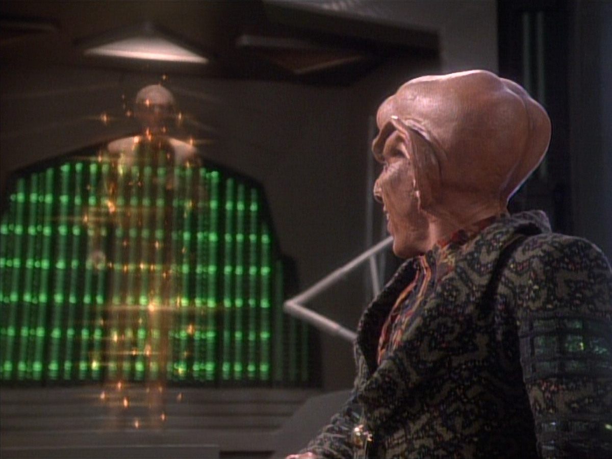 extant_StarTrekDS9_1x05-Babel_03456.jpg