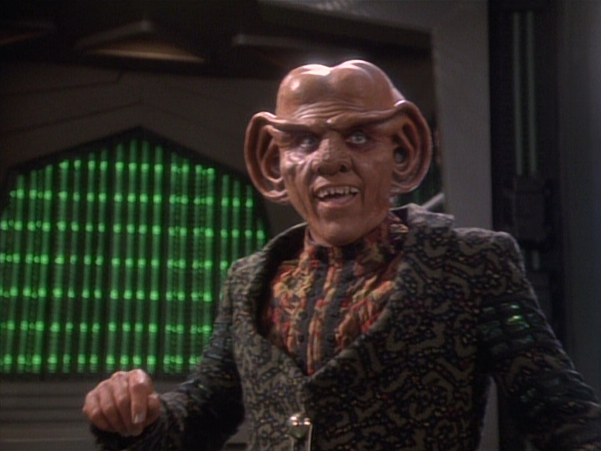 extant_StarTrekDS9_1x05-Babel_03462.jpg