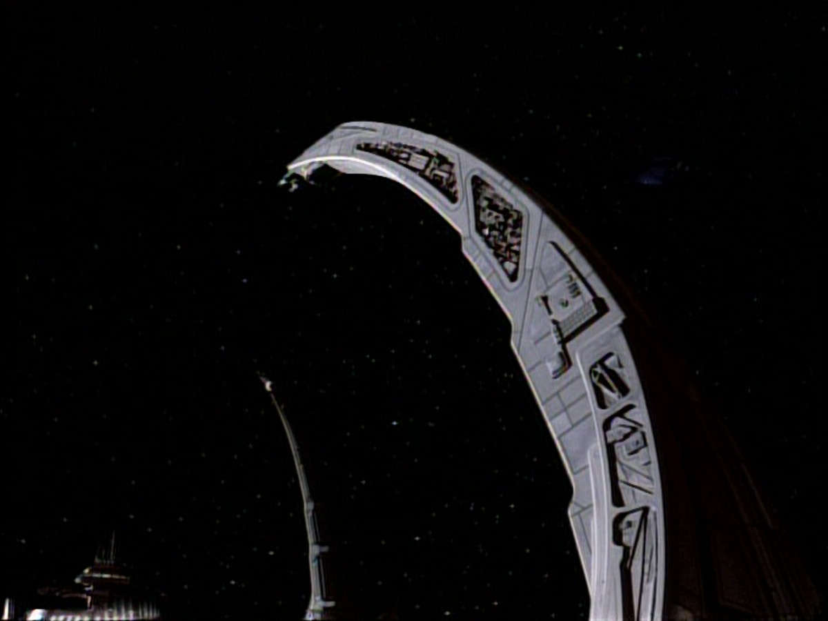extant_StarTrekDS9_1x05-Babel_03474.jpg